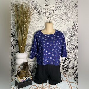 EUC Vintage UMM (Underground Music Movement) “Forever Young and Free” Medium